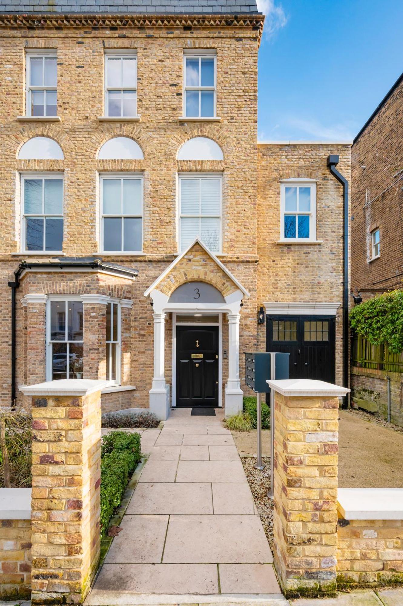Premium Hungerford Road * Londra